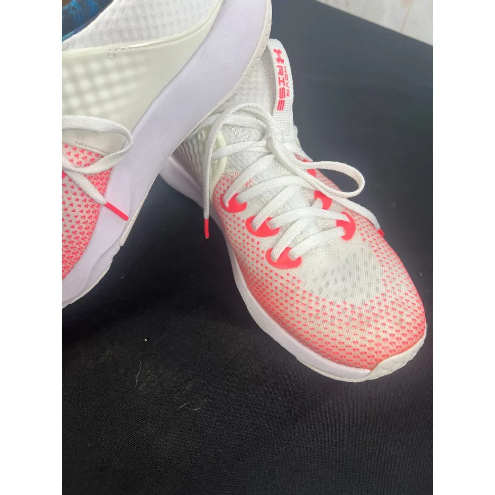 Women's Under Armour HOVR Rise Lace Up Training Shoes Size 9.5 Peach White EUC - Picture 3 of 6